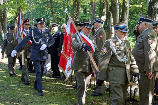 W Głuchowie pamięć o poległych żołnierzach wciąż żywa